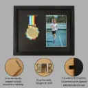 Marco de exhibición para medallas en madera NEGRA  Montaje en pared o escritorio